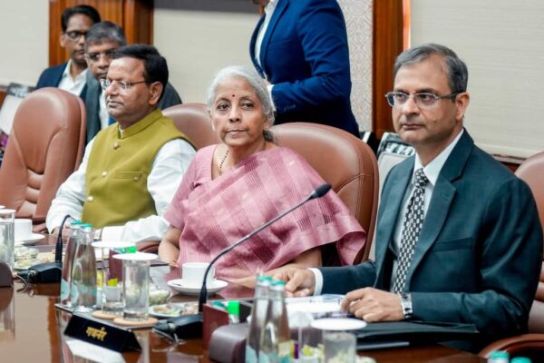 0fe105aca360b9f8874bab993872a5711774593399008120 original