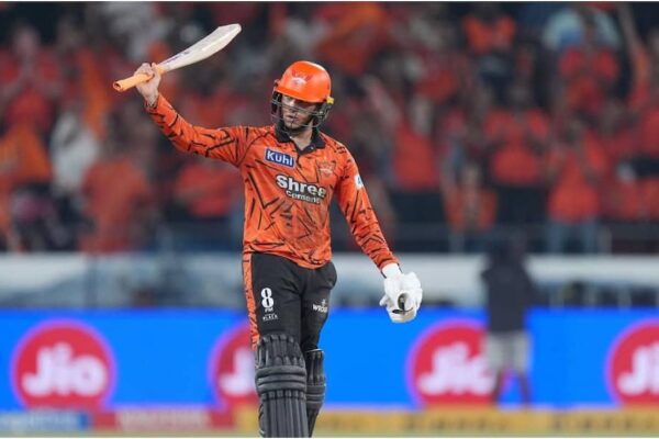 46dffe9f36704bb15aa1d458135b017317767841111511364 original