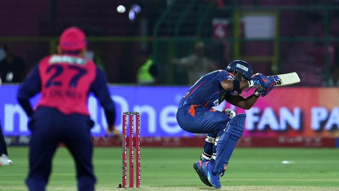 8205aa96011ae721d97f1127b0abab7517756790879761364 original