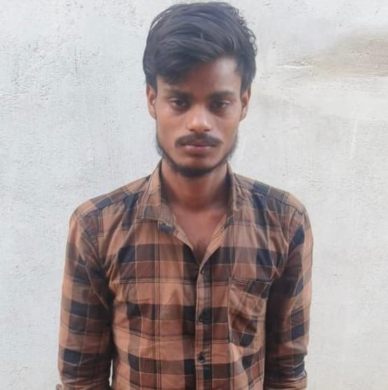 e36730236785b13eeb73ebf5153091411776405907400209 original